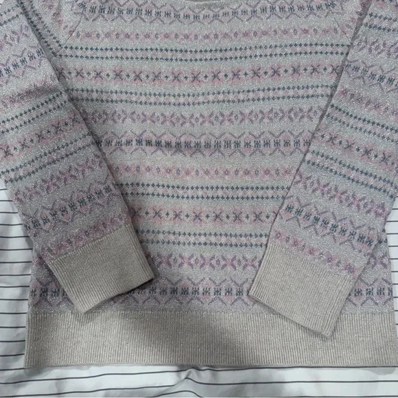 GAP KIDS Girls Sparkly Sweater perfect for this season size Large - Picture 3 of 8